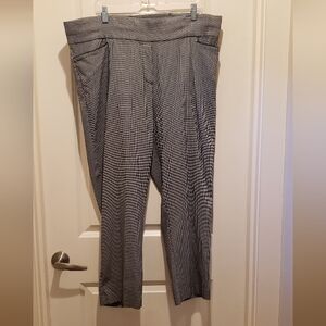 89th & Madison Women's Black & White Herringbone Pants